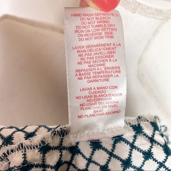 -Red Carter Embroidered Swim Coverup M - Picture 8 of 8